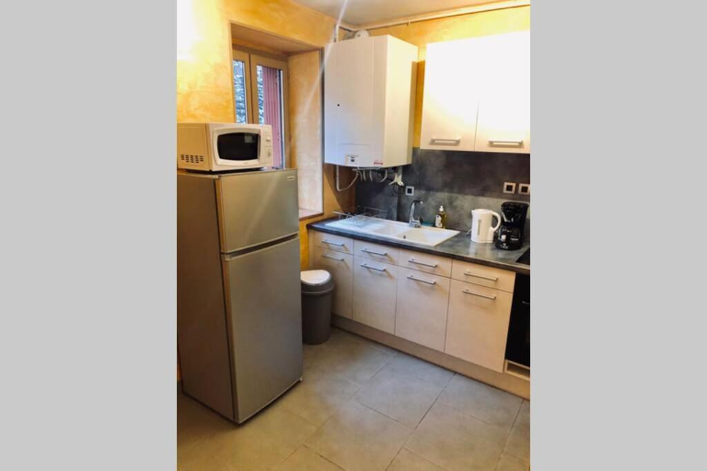 Apartamento F3 - Neuf - 4/6 P - Lits King Size - Wifi - Cour Le Puy-en-Velay Exterior foto
